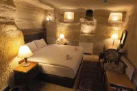 Memory Cave House