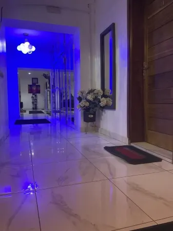 Bi-Hotel 1 Отели в г. Дакар