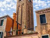Hotel Tintoretto Hotels near Anfora