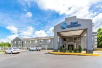 Best Western Gateway Inn Hotels near Trinity Episcopal Church