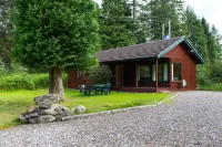 Kestrel Lodge with Mountain View Free Wifi - 3-Star
