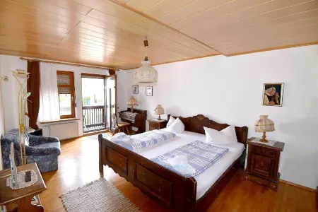 Gasthaus Linde Отели в г. Хессенек