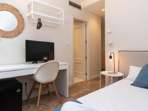 VTZ Orús Factory Hotel - Parking Muy Económico