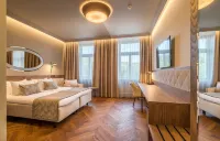 Hotel Vilnia - balcony