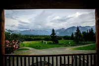 Majestic Valley Wilderness Lodge - Mountain view