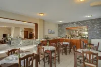 Hotel Agnadi - Horefto - sarapan