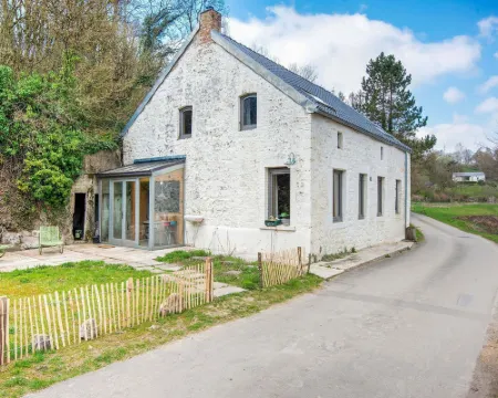 Holiday Home in Philippeville with Garden Hotels in Philippeville