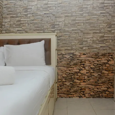 Spacious and Comfort 2Br Bassura City Apartment Near Mall