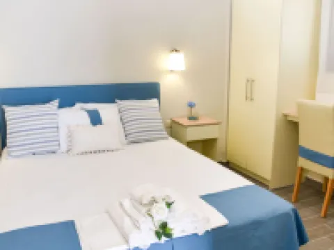 Seaside Summer Bliss - Aurora Luxury Pool Paradise Hotels in Petalidi
