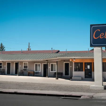 Celilo Inn