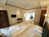 Celeb Da Luna Hotels in Chopdem