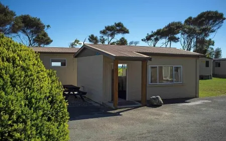 Pohara Beach Top 10 Holiday Park Отели в г. Похара