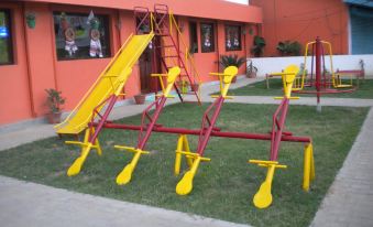 Rains Inn Eco Hotel