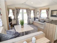 3 Bed New Lodge - 7 Lakes Country Park DN17