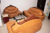 Alafia Hotel Ketou فنادق في Ketou