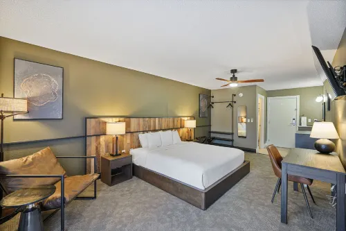 Tremont Lodge & Resort Hotels in Townsend