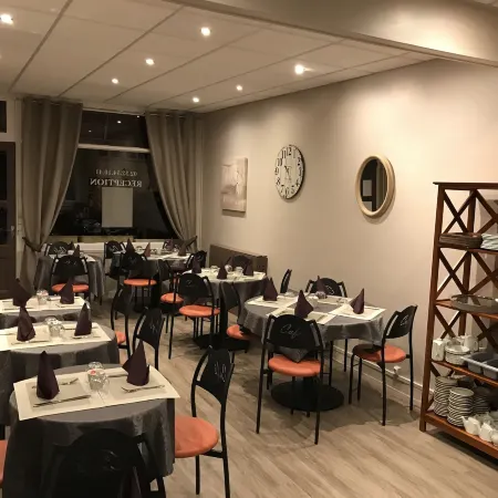 HÔTEL les Iris