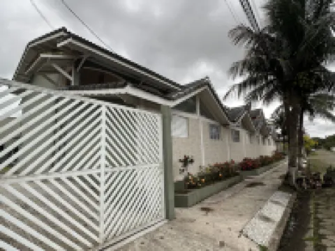 Surfside Suites Hotels in Peruibe