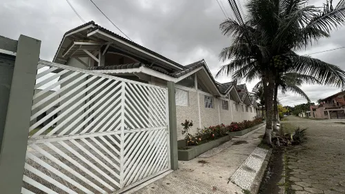 Surfside Suites - Beach