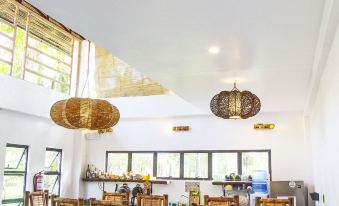 Sunlit Hostel