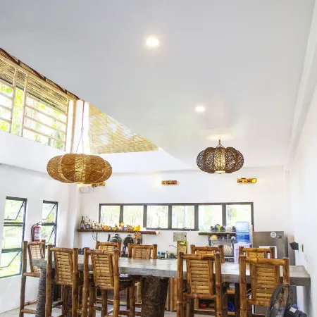 Sunlit Hostel