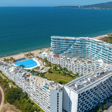 Aria Ocean 501 Sunsets, Sea Breeze & Style