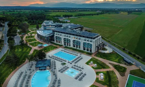 Kings' Valley Medical & Spa Hotel