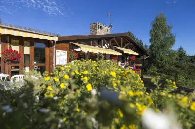 VVF Haute Loire Haute Ardèche Hôtels à proximité de : Lieu de Mémoire