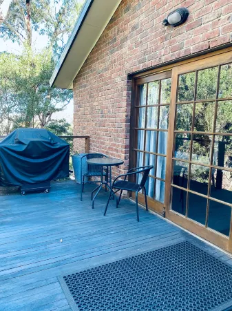 Hideaway Studio Accommodation Отели в г. Хобарт