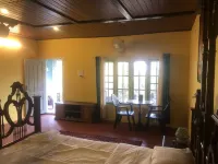 Manikkal Bungalow Uphill Cottage Large Hotels in Kuttiady