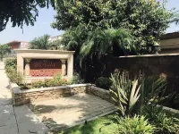 Royala Inn Hotels in Montebello