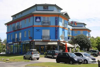 Kristály Hotel Hotels in Vonyarcvashegy