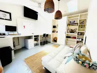 Cozy Lakewood Retreat Hotels in Lakewood