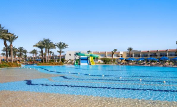 DoubleTree by Hilton Sharm El Sheikh - Sharks Bay Resort