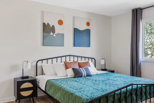 Minutes to Beach and Attractions - Charming Upper Level Oasis Hotels in Michigan City