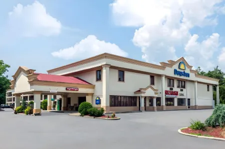 Inn at Atlantic City Hotel & Banquet Отели рядом с достопримечательностью «Seaview Hotel, a Dolce by Wyndham»