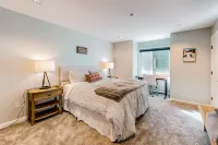 Ski-in/out, dog-friendly townhome with mountain views, hot tub & pool