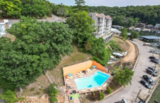 Spacious Deck and Breathtaking Views - Stunning Serene Retreat