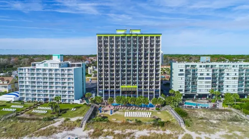 Direct Ocean View and Balcony Oasis - Stunning Coastal Getaway