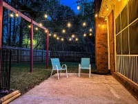 Private Pool and Backyard Retreat Near Columbia - Charming Oasis Hotels in Irmo
