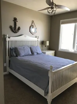 Lovely Okoboji Condo