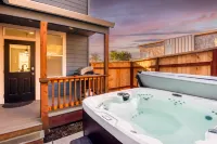 Luxury Amenities and Exciting Arcade Fun - Stunning Coastal Haven