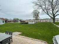 Cabana Bay Fish Camp, Lake St. Clair- Minutes to Anchor Bay