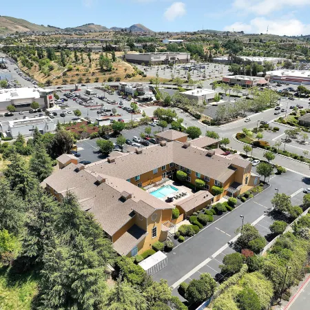 Quality Inn Near Six Flags Discovery Kingdom-Napa Valley