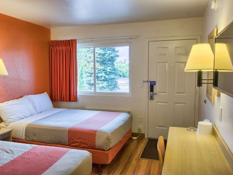 Motel 6 Everett, WA - North