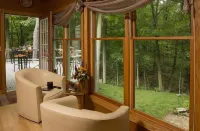 Hidden Serenity Bed and Breakfast