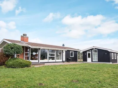 6 Person Holiday Home in Silkeborg by Traum
