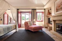 A Casa do Governador Hotels in Canaviais