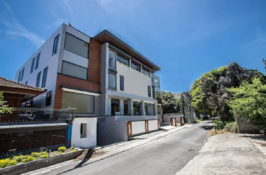 Samana Residence Hotels near Bundaran Renon