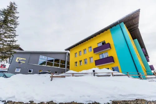 Basekamp Mountain Budget Hotel Các khách sạn ở Gemeinde Rennweg am Katschberg